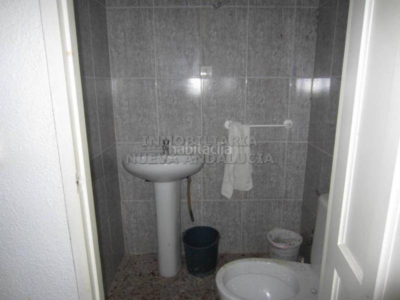 Foto 8e6dd21a-6223-44f0-8470-ea1eb47ea8b3. Rent business premise in Nueva Andalucía Almería