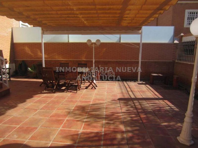 Foto fb1a050f-74ac-460d-b354-40877639d545. Alquiler casa  unifamiliar en alquiler en san luislos molinos04009 en Almería