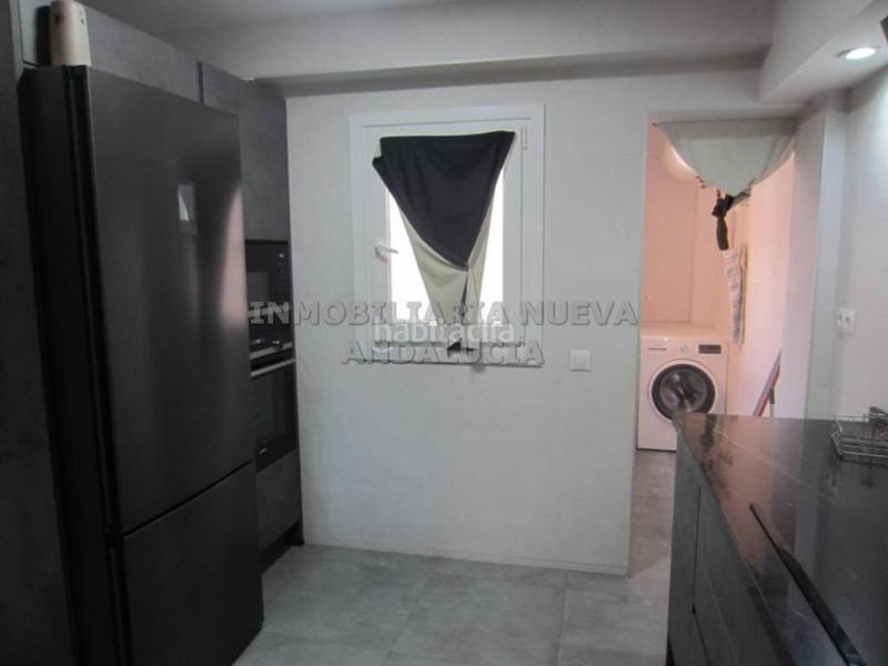 Foto d52c1ec0-f8ac-4665-be3e-3e57c5dae775. Appartement avec parking dans Barrio Alto - San Félix Almería