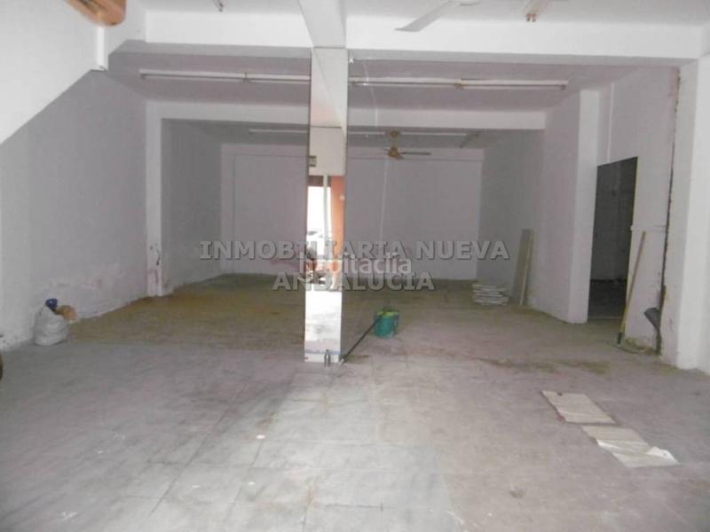 Foto dc621971-21ac-4908-8dac-af9c139681c8. Lloguer local comercial a Oliveros - Altamira Almería