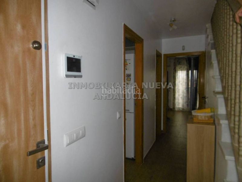 Foto 2a12fe34-d939-47c6-855f-b9f6a2bb3ed7. Casa amb aparcament a Pechina