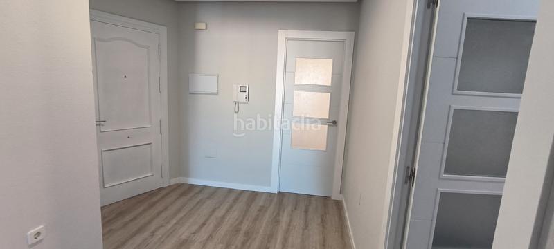 Foto 25ff8631-3e80-4335-a1f9-ed23a4a9b3e5. Alquiler piso en Barrio Alto - San Félix Almería