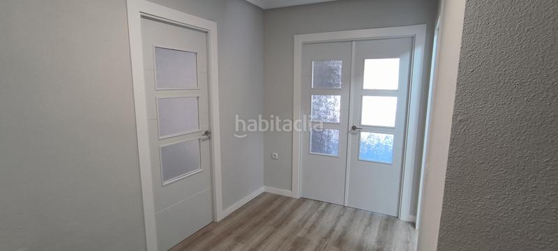 Foto 920c123f-2340-4eac-90ca-f5eb6cb7a599. Alquiler piso en Barrio Alto - San Félix Almería