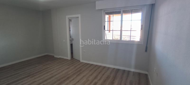 Foto a0a09381-0ec1-4ee3-a115-0199f8c17ebc. Alquiler piso en Barrio Alto - San Félix Almería