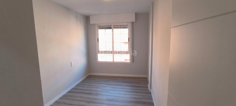 Foto be5df592-3c36-42b4-8b7e-91dbc7628e0e. Alquiler piso en Barrio Alto - San Félix Almería