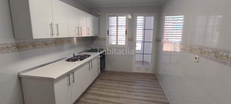 Foto e260102c-72d3-4a09-a349-1525c0ba7c25. Alquiler piso en Barrio Alto - San Félix Almería