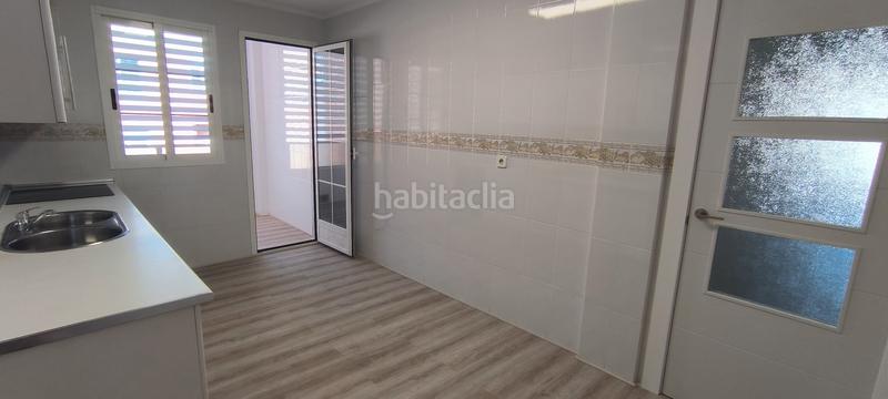Foto edfcd175-f828-4afc-a4d2-172cdae602ab. Alquiler piso en Barrio Alto - San Félix Almería