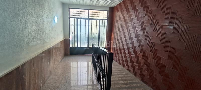 Foto b8b1426d-9ca8-4bfa-ada4-fb7c09063067. Appartamento in calle julio gómez relampaguito 4 in Almería