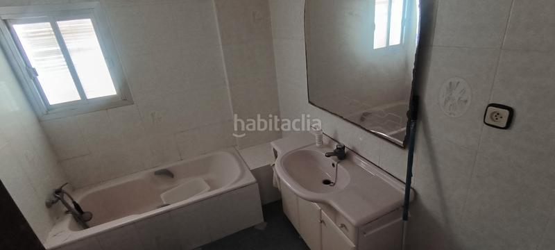Foto ce5293d9-a724-4434-a2e4-da65d3908f8a. Appartamento in calle julio gómez relampaguito 4 in Almería