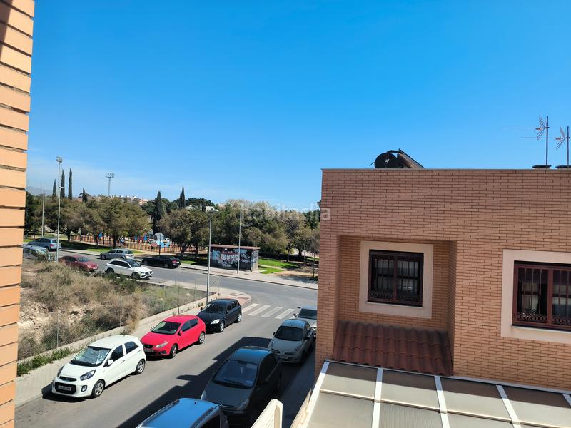 Foto 54fc945b-d184-4a9a-ab2a-2ded10312584. Casa aparellada amb calefacció a San Luis Almería