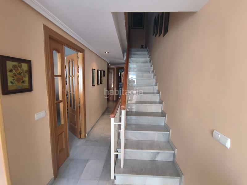 Foto 62cbd368-9f7b-47fa-bfba-b1f998e23e6d. Casa aparellada amb calefacció a San Luis Almería