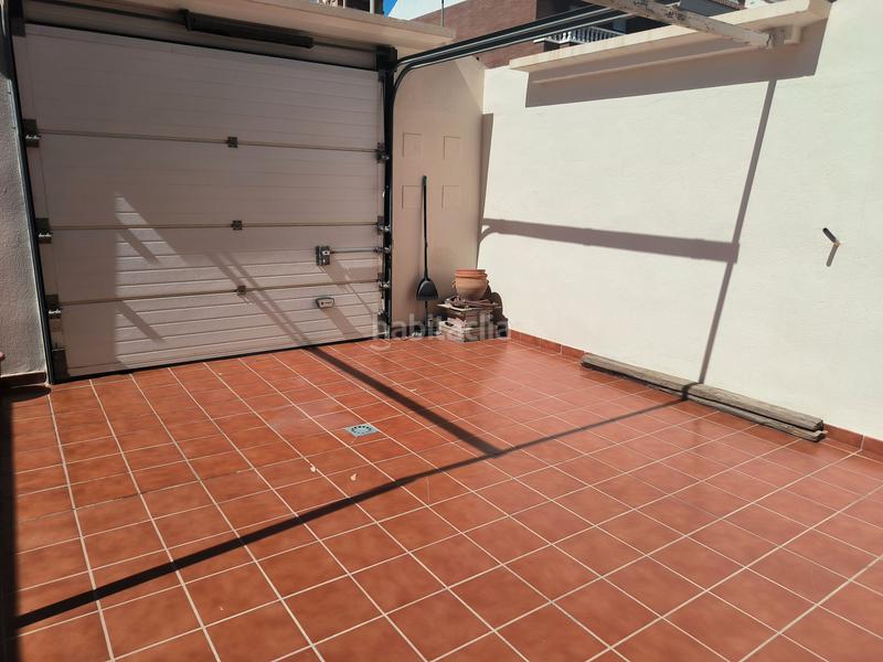 Foto 92b127cd-33db-416c-b0e5-e7587fcfc974. Casa aparellada amb calefacció a San Luis Almería