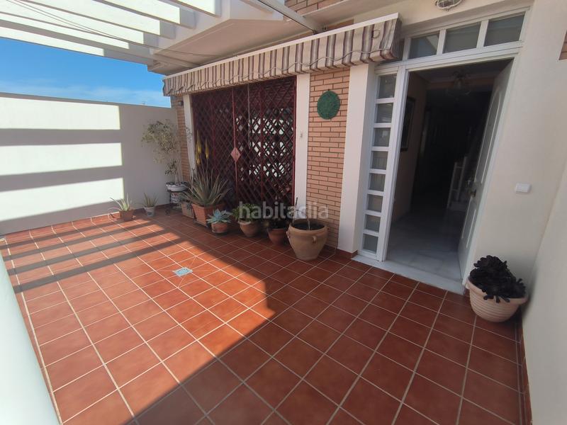 Foto bdc1406c-a7ac-4a2b-a313-7dcd4b6c0b19. Casa bifamiliare con riscaldamento in San Luis Almería