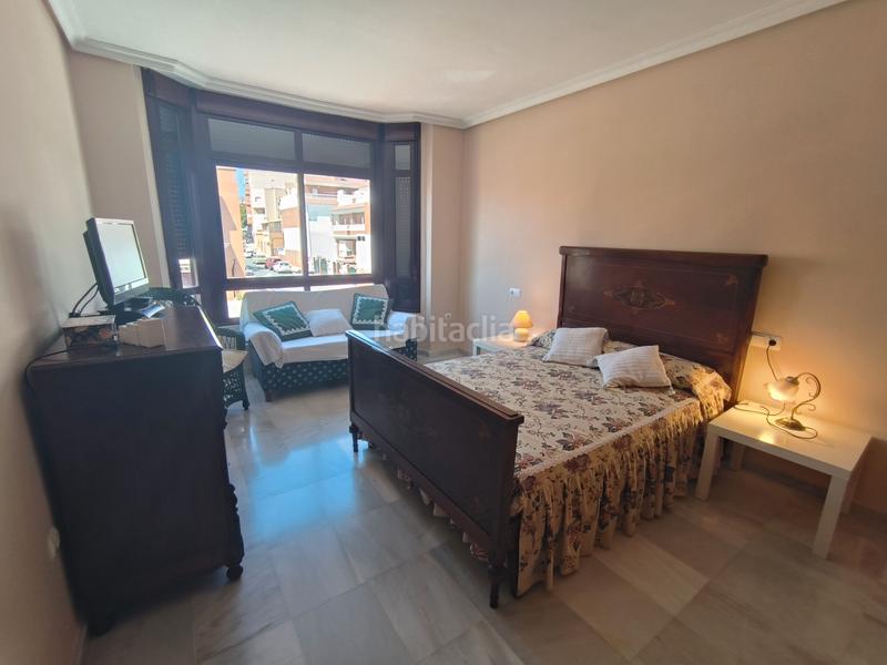 Foto bed8784a-4edf-42d5-9d9f-7afc951c813e. Casa pareada en San Luis Almería