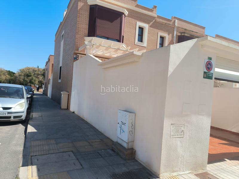 Foto fc9e48ba-55bf-40cf-b09f-a8a2960acf02. Maison jumelée avec chauffage dans San Luis Almería