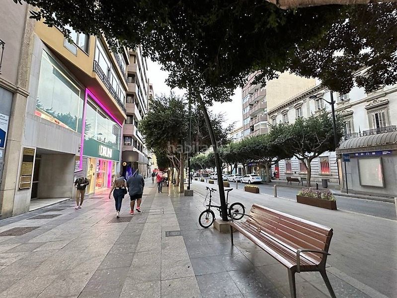Foto 2864f51c-2800-464e-8417-f746cba258c6. Miete büro in Centro Almería