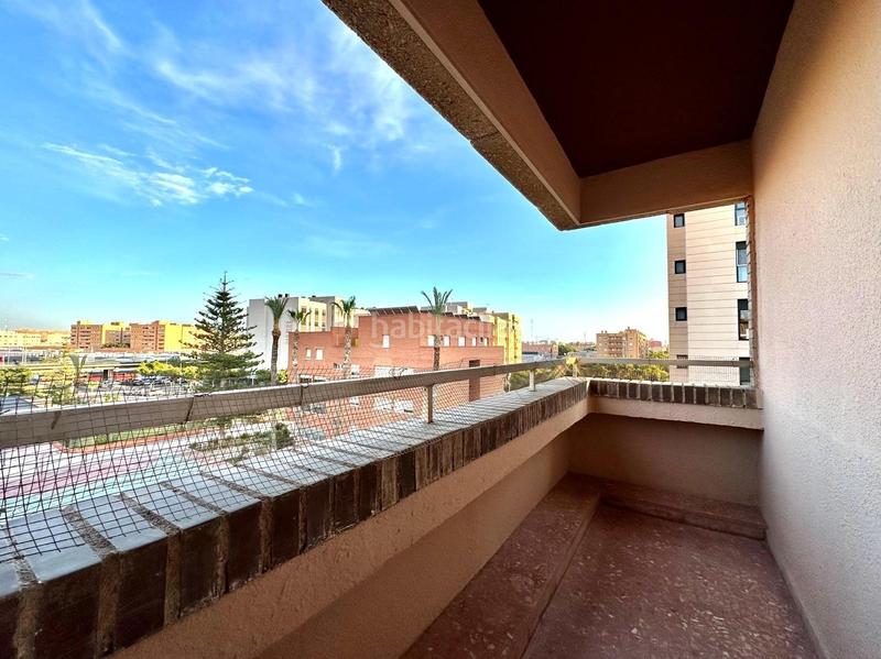 Foto f398fc48-9205-4982-b3b8-153078e26d84. Location appartement dans Nueva Andalucía Almería