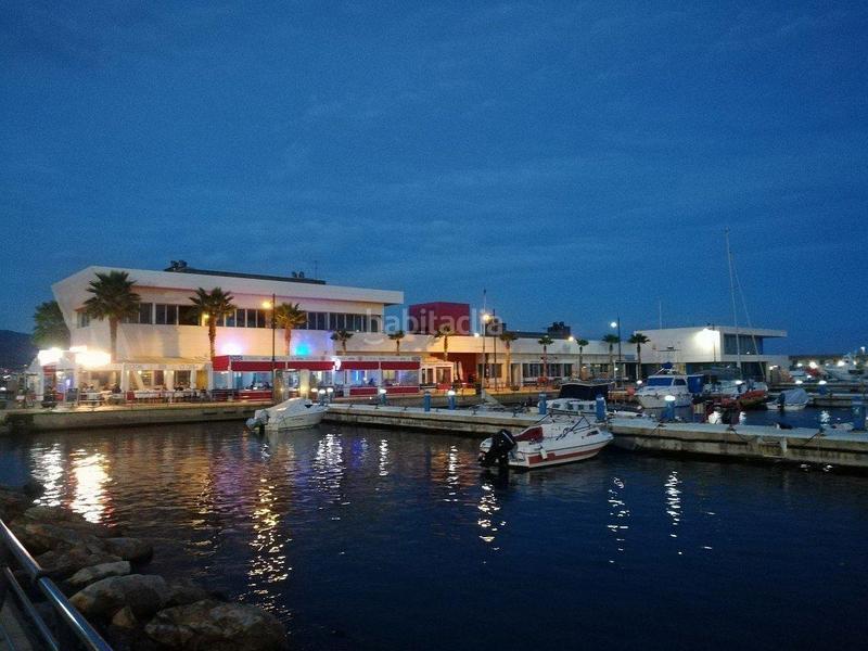 Foto a28c7bbd-63cf-49d1-a8e7-3a2639eb55a2. Pis amb piscina a Las Salinas Roquetas de Mar