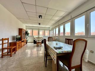 Location Appartement à Ciudad Jardín - Tagarete - El Zapillo. Alquiler curso escolar zona zapillo