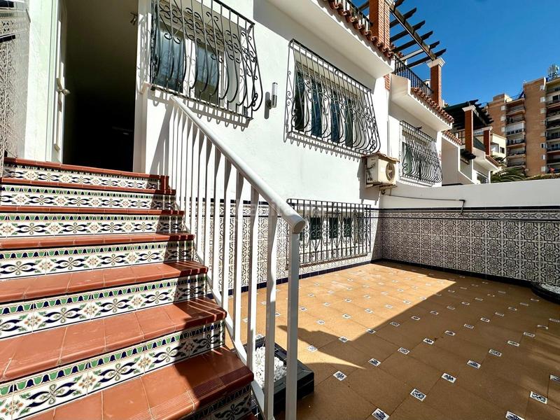 Foto 1426ba4a-f68f-4122-ba8c-b1a7be91cc82. Dúplex en El Puerto Roquetas de Mar