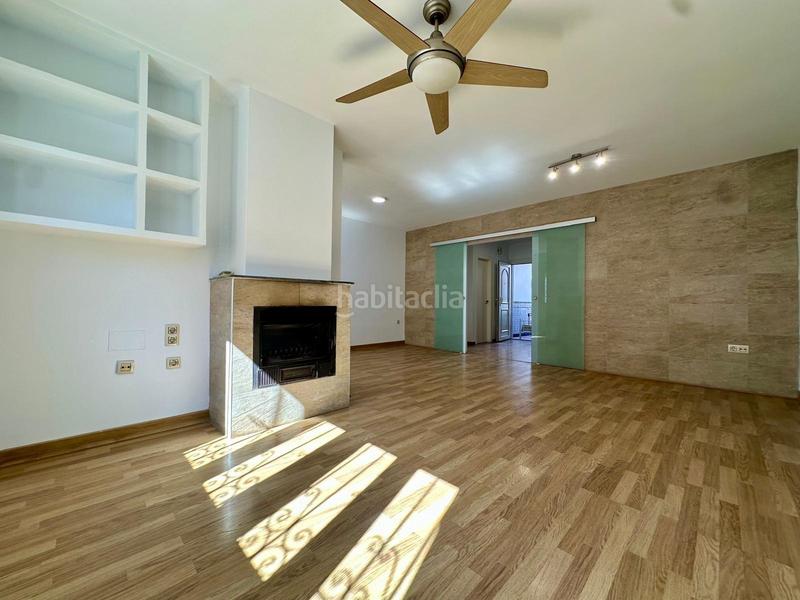 Foto 5995ea46-86fc-42ce-b6ef-59743e12d83d. Zweistöckige wohnung mit heizung in El Puerto Roquetas de Mar