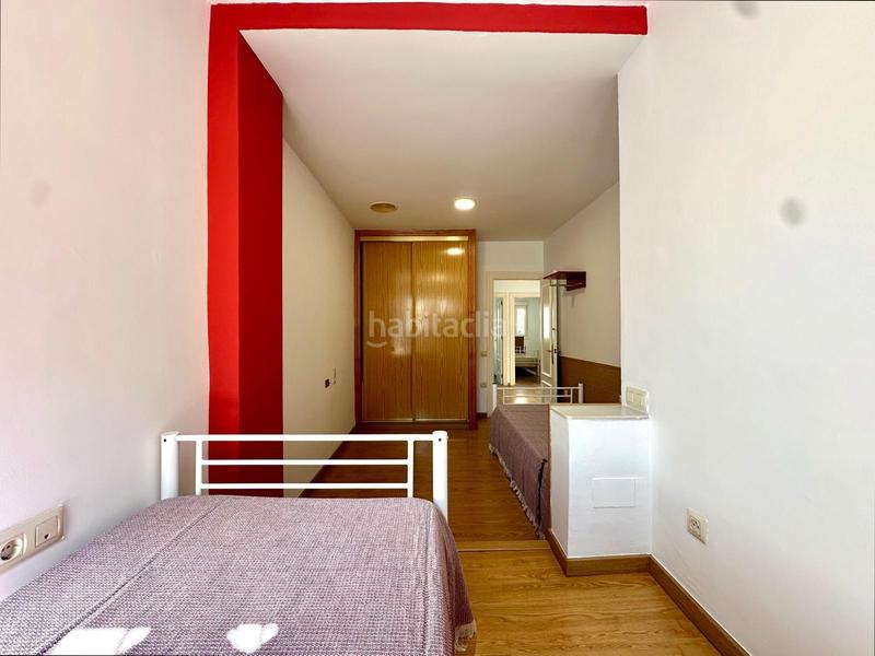 Foto eaa88ef9-0266-4dd5-b794-10c9d7ea7cbc. Zweistöckige wohnung mit heizung in El Puerto Roquetas de Mar