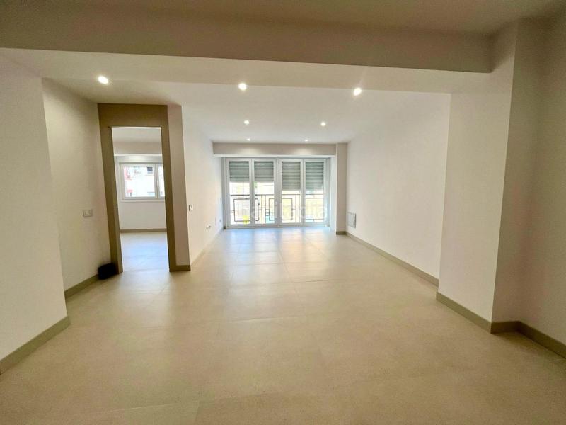 Foto 76abeb30-4d6b-44a1-bda7-04ac270c1320. Appartement dans Nueva Andalucía Almería