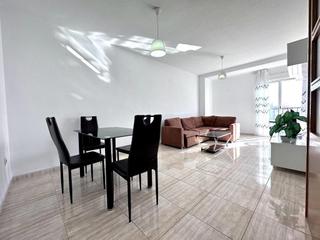 Location Appartement  Calle quinta avenida 85. Se alquila piso amueblado para larga duración