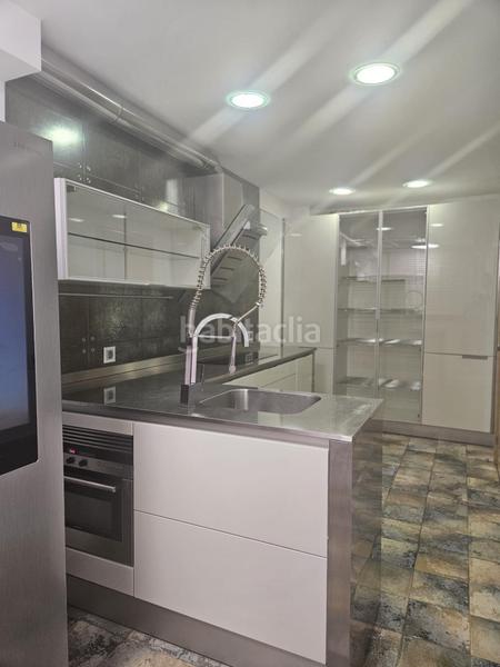 Foto 5b633c33-a7d0-4910-b5fa-ce31b21d507e. A tre livelli con parcheggio in Aguadulce Sur Roquetas de Mar