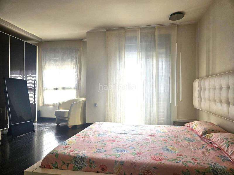 Foto cbd3e58f-e7b7-4d9e-92df-b2919d8fae00. Dreistöckige wohnung mit parking in Aguadulce Sur Roquetas de Mar