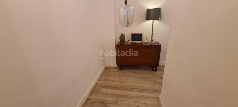 Foto f927ea69-49c0-4cd1-8099-f7494db5b527. Alquiler piso amplio y moderno piso en almeria, zona altamira en Almería