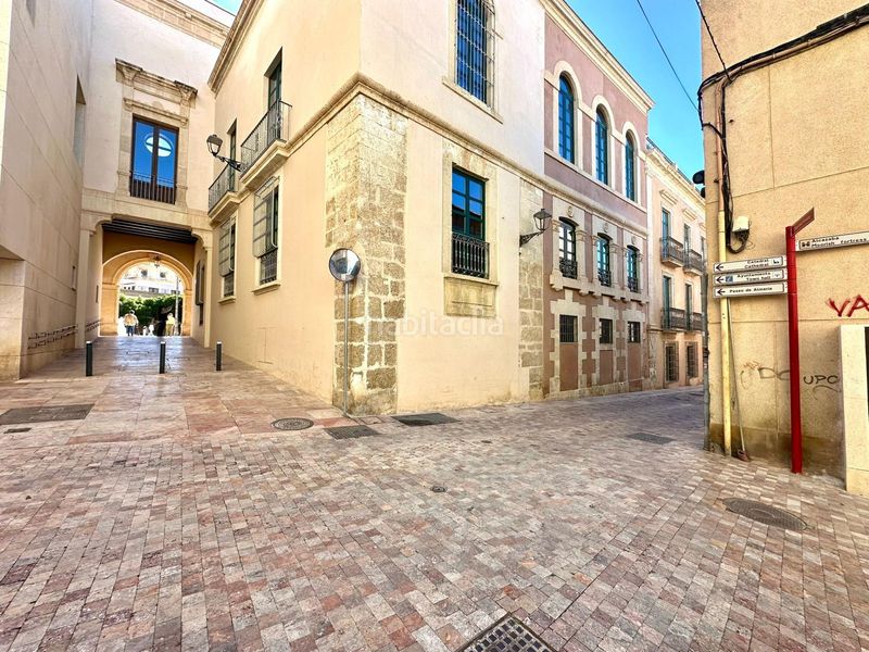 Foto d7b69d06-c996-4665-b1c6-f7f51ef21e00. Pis a Centro Almería