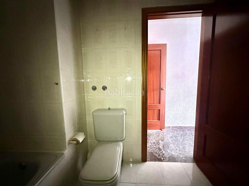 Foto a869e88c-1de6-4b23-980d-da83fee2b6a5. Pis a Nueva Andalucía Almería
