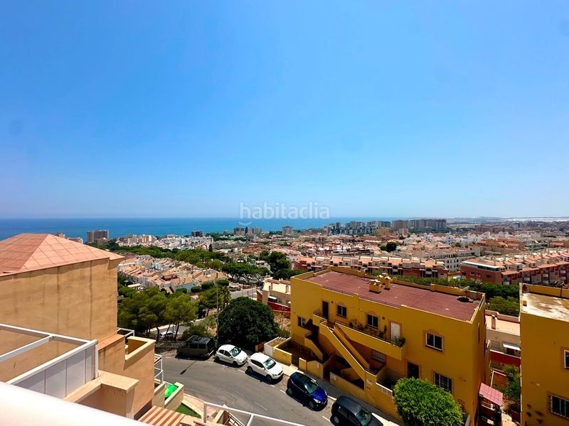 Foto bd5e1202-b629-4279-92b6-7f8c85bd9bb2. Pis amb aparcament a Aguadulce Norte Roquetas de Mar