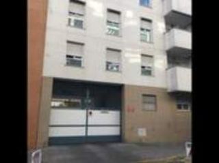 Alquiler Parking coche en Calle pirineos 5. Parking av buhaira