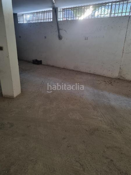 Foto 4a4e2001-eebb-4ad5-babd-cbdcf58c2084. Parking voiture dans Santa María del Águila Ejido (El)