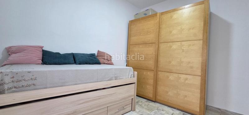 Foto 037e0a4a-87c8-498f-bef9-298d0a298743. Piso  reformado en pleno centro calle hiniesta en Sevilla