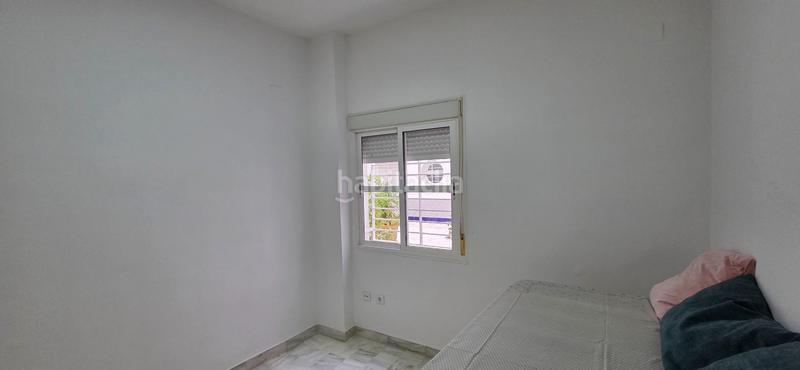 Foto 68e1cc3b-cb99-41d1-ad6b-957dc85d2f9a. Piso  reformado en pleno centro calle hiniesta en Sevilla