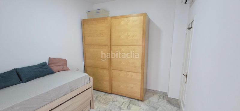 Foto c365bf41-c3dd-4b56-9345-45d3a4ba5ff2. Piso  reformado en pleno centro calle hiniesta en Sevilla