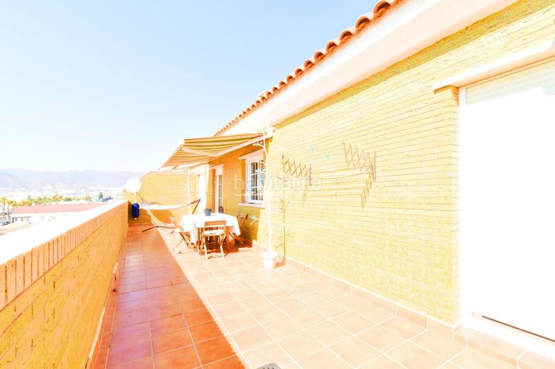 Foto 4b6b7644-eff7-422d-9bcd-6577ce49ae9c. Alquiler ático vivir en alquiler todo el año es posible en Roquetas de Mar