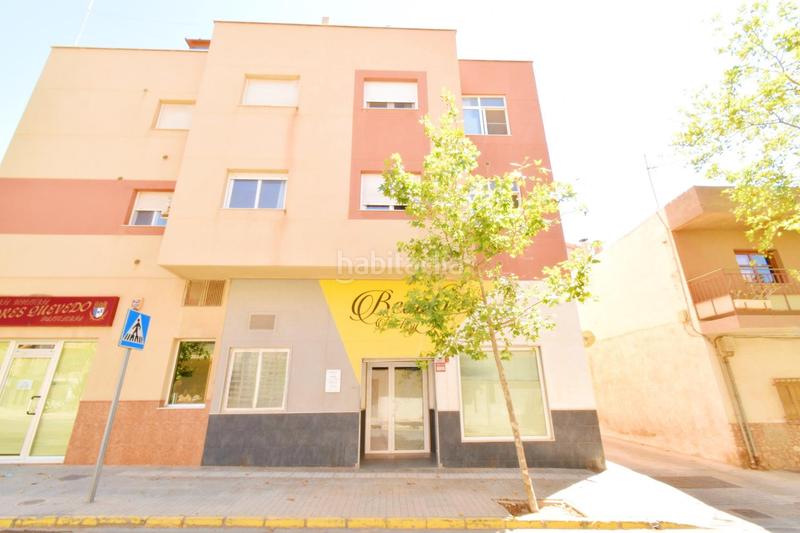 Foto 2db04339-ef4f-4c97-8635-6294e80afd04. Alquiler local comercial tu nuego local de negocio está aquí! en Ejido (El)