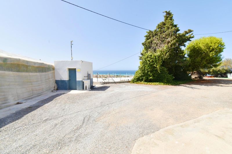 Foto b191bcba-03ac-4229-899d-2a61eb1a7276. Terreny residencial a Balerma Ejido (El)