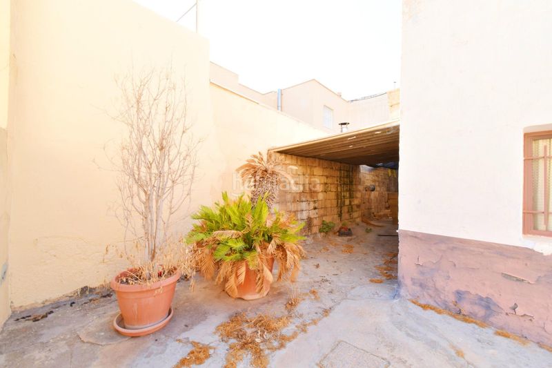 Foto 4a398cf6-05d4-4915-9d43-4c53a2f24d7f. Casa con parcheggio in Ejido Norte Ejido (El)