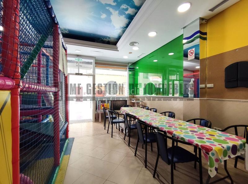 Foto 668bdbce-cc56-4bbc-a9f8-93f446126146. Local comercial a pasaje juan sebastián elcano 3 a Vélez - Málaga