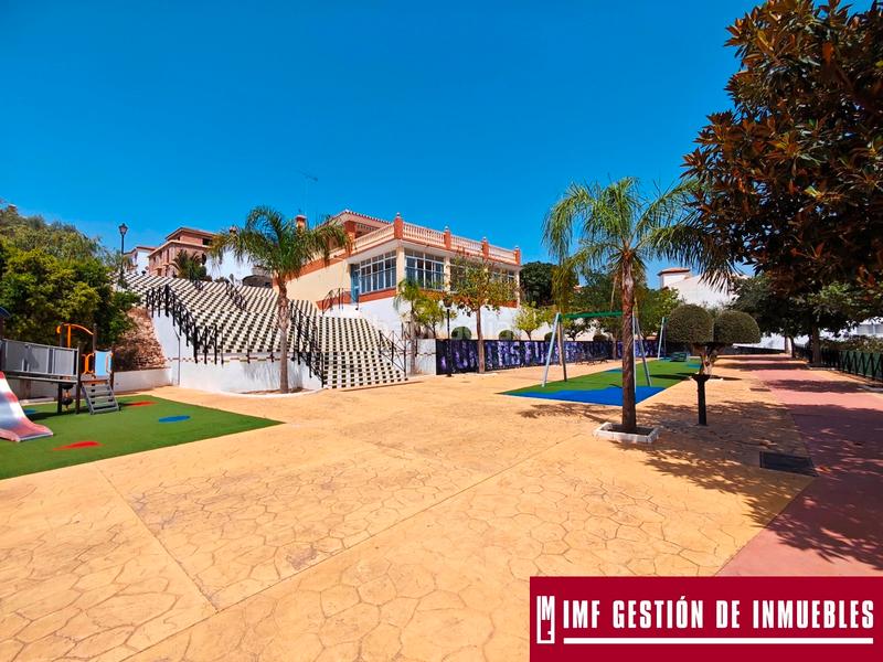 Foto 67a24928-71e6-42d7-8352-9400aa1535b1. Terreny residencial a calle del parque 5 a Viñuela