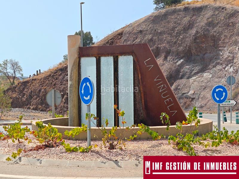 Foto 7f2bc6d7-9ada-4922-abe2-47df56e44488. Terreny residencial a calle del parque 5 a Viñuela