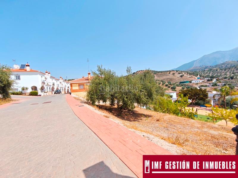 Foto faa13161-0dbe-4f7e-9de1-a4fb2f7a6ecf. Terreny residencial a calle del parque 7 a Viñuela