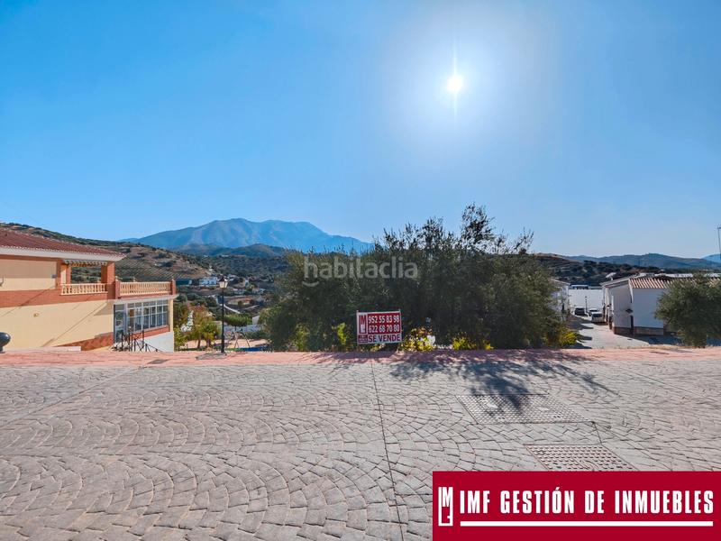 Foto e1834e0a-dcd4-47de-b8cc-f6b171225e12. Terreny residencial a calle del parque 11 a Viñuela