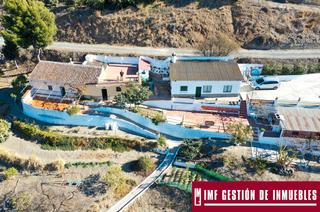 Masia a Calle pozo almecin 10. Imf gestión de inmuebles vende casa de campo con parcela en véle
