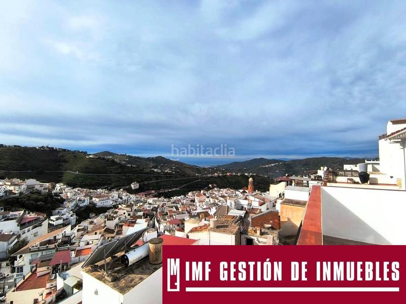 Foto ab656686-8f5e-450a-ae0a-9c37d72fe15c. Casa preciosa vivienda reformada con 3 dormitorios y cochera . en Cómpeta